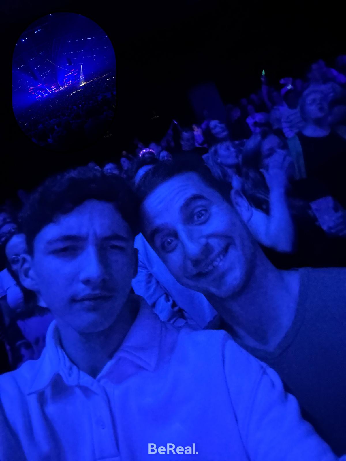 Xeno met zijn nonkel bij Regi